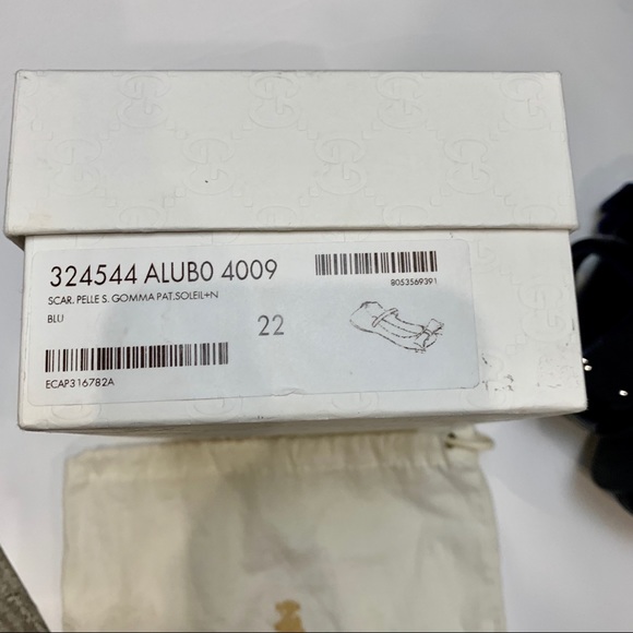 Gucci little girl navy blue shoes - Picture 6 of 8